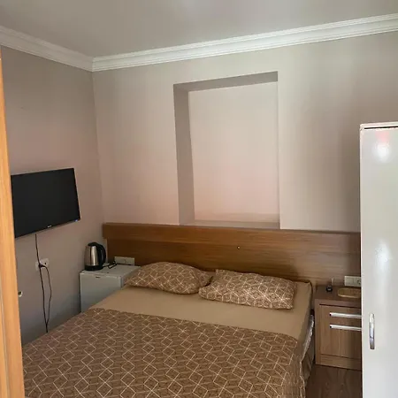 Lavinya * Kuşadası